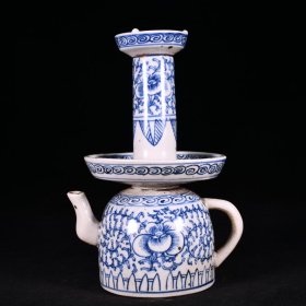 清道光青花缠枝花卉纹灯台规格24*18cm