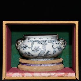 明洪武青花松竹梅纹兽头炉，高12cm直径24cm