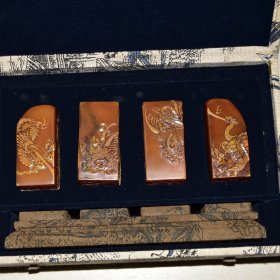 早期收藏 老布盒装寿山石田黄石《四大神兽》套章 净重：691克