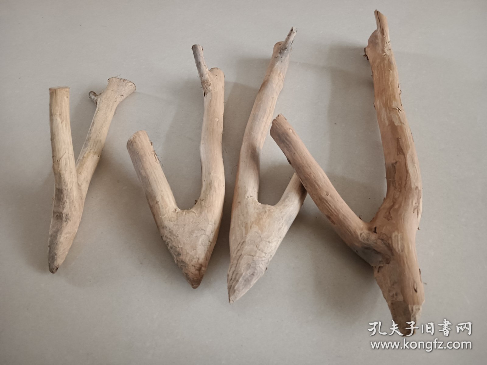 老木钩子 草扣子 可当复古装饰挂钩 一起价格