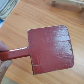 木制漆红民俗品