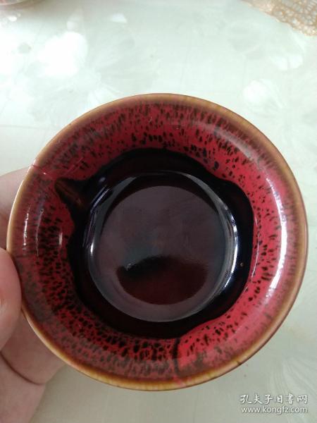 茶杯(有小裂缝)