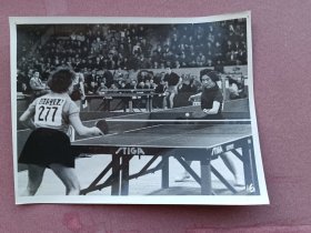 老照片“李莉大战高吉安”第28届世乒赛，1965年