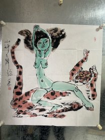 陈祖煌(1942.8—)别名山鹿，浙江昌化人。擅长版画、漆画、木雕。1963年后从事舞台美术及文化馆美术工作。1981年进修于中央美术学院版画系。曾任宜春地区文联美协秘书长，江西新余市抱石画院院长。江西省美协副主席。版画《春潮》获第六届全国美展铜奖，并为中国美术馆收藏，作品保真