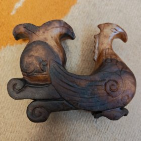 老玉摆件一个重392克放漏出