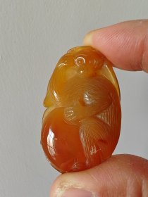 玛瑙猴玉坠