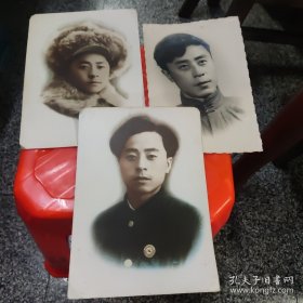老照片3张（人物）22X16厘米左右，有1张小一点