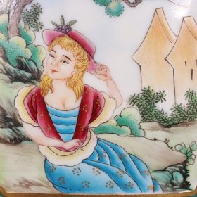 大清乾隆年制款珐琅彩雕刻描金开窗西洋人物瓷王瓶