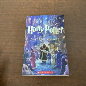 Harry Potter and the Sorcerer's Stone (Harry Potter Series, Book 1)