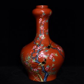 雍正矾红粉彩喜鹊闹梅纹蒜头瓶，高32cm直径20cm