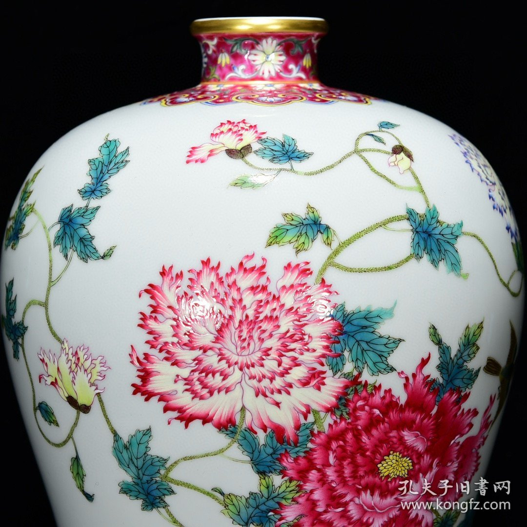 点击查看原图 清雍正粉彩花卉纹梅瓶尺寸33*20厘米