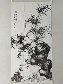 保真书画，当代画墨竹名家，吕长池《迎风劲节》四尺整纸墨竹国画一幅138×69cm，软片。作者编著有《风晴雨雪墨竹画法》《墨竹写意画法》等书，天津杨柳青画社出版发行，深受广大美术爱好者喜欢。