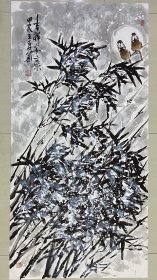 贵州省美协王孝华老师，花鸟画，雪竹，吉祥安康，写意画法，纯手绘，假一赔万，墨透纸背的，都是本人精心收藏的，贵州省美协王孝华老师的原创大作，老师画的不亚于中美协老师，画的非常细，笔法苍劲有力，浓淡干湿枯，画的很写实，很传神。1.38米×70公分的，四尺整张的，家里客厅，卧室，书房，茶室，办公室都可悬挂，特别是玄关悬挂，非常合适，很有意境的一幅画！