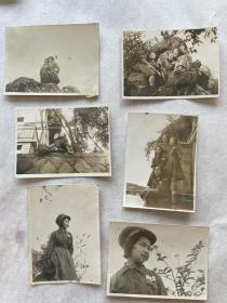 1950年解放军文工团女战士照片8幅（一张大的，一张重的）