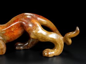 和田玉“上古瑞兽”摆件长33厘米高14厘米厚8厘米重2039克