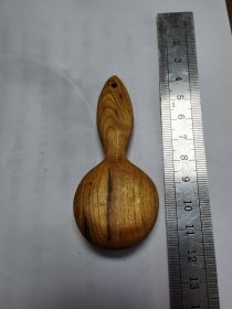黄色木扁葫芦吊坠把件