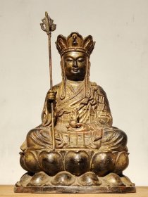 明代铜佛像，包浆老道， 尺寸：高22公分 宽16公分 重:2619克。
