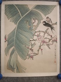 姚景卿现为天津十大画家之一、天津美术家协会理事，人民日报社神州书画院特约画师、中国博物馆协会会员、天津南开书画院副院长，职称是“副研究员”。自幼2 喜爱书画， 1962 年至 1966年其间，先后与津门老画家李昆璞、刘子青、崔金刚等学习书画， 1974 年入天津工艺美术学校其间与穆仲芹、赵松涛习画， 1984 年全国第二届青年美展有本人入选作品，从师于孙其峰先生。