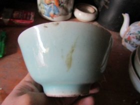 老瓷器收藏豆青釉老碗
