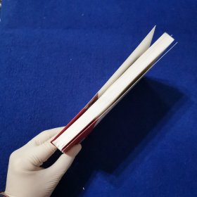 90`s：不为乌合不从众：凤凰传奇、徐小平、陈思思倾力推荐，崔永元、黄健翔、蔡志忠联袂推崇的“90后思想”先驱。90后版《谁的青春不迷茫》，一本90后和90后分享的思路突围手册。