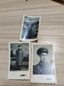 50年代解放军技术兵服装照片3张