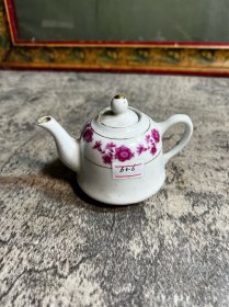 567爱，小红花壶一把，口磕
