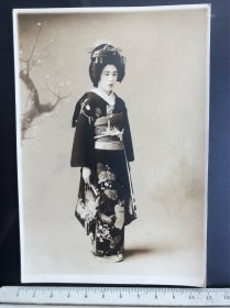 民国时期日本和服美女原版老照片