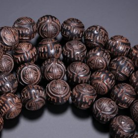 清代 沉香雕团寿纹108佛珠