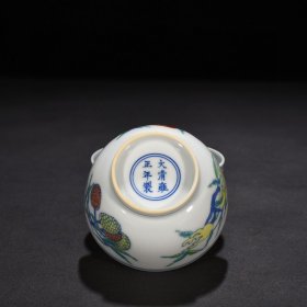 瓷器 清雍正斗彩三果纹杯 5*8厘米