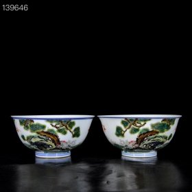 清乾隆珐琅彩福寿纹瓷碗一对