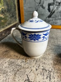 1987年，上棉十五厂茶杯一只y