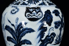 元青花后羿射日纹虎头梅瓶33*21m