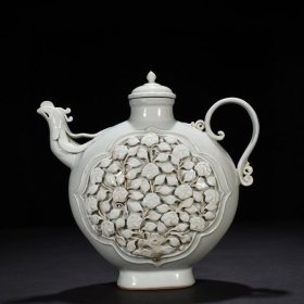 元卵白釉贴塑花卉纹凤首扁壶 26*26厘米 1500