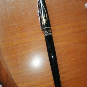 钢笔：迪卡文68-A （黑杆  全新未使用）
