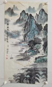 伍霖生，江苏画家。南京师范大学美术系教授，国画教研室主任，江苏省国画院画家。浙江瑞安人，该作品保真为八十年代创作，尺寸99x53，品相自然旧有瑕疵水渍