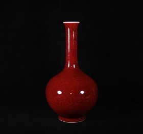 清乾隆郎窑红直径胆瓶，高32.5×17.5厘米