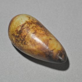 和田玉籽料原石重103g