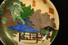清乾隆年制珐琅彩描金赏盘,高4.8×21.8厘米