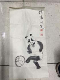 高伯陵熊猫踢足球
