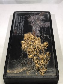 正宗徽州老墨石骨松皮，重约540g，20.2×10×2.1cm。可以用的老墨，