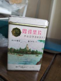 老物件铁皮药盒，1982年怀旧装药盒子