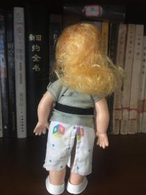 编号42号库存怀旧穿衣胶皮娃娃 库存品