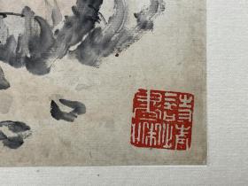 胡公寿  尺寸  34/25  镜片 (1823—1886)，华亭(今上海松江)人。初名远，号瘦鹤、小樵，别号山民，以字行，寓上海。工画山水、兰竹、花卉，萃古今诸家之妙，成一大家。江、浙名士无不倾服。书法出入于平原、北海间，独具体势。诗宗少陵，清健遵练。为海上画派代表画家之一。传世作品有《桂树图》、《香满蒲塘图》等。