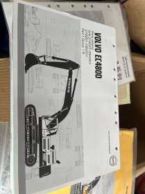 VOLVOEC480D挖掘机1、2 、EC480D挖掘机操作员手册 一共3本合售