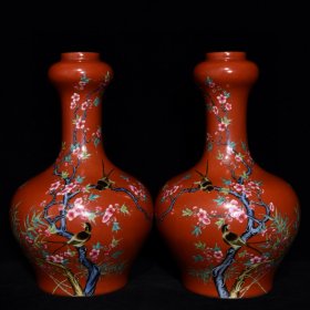 雍正矾红粉彩喜鹊闹梅纹蒜头瓶，高32cm直径20cm