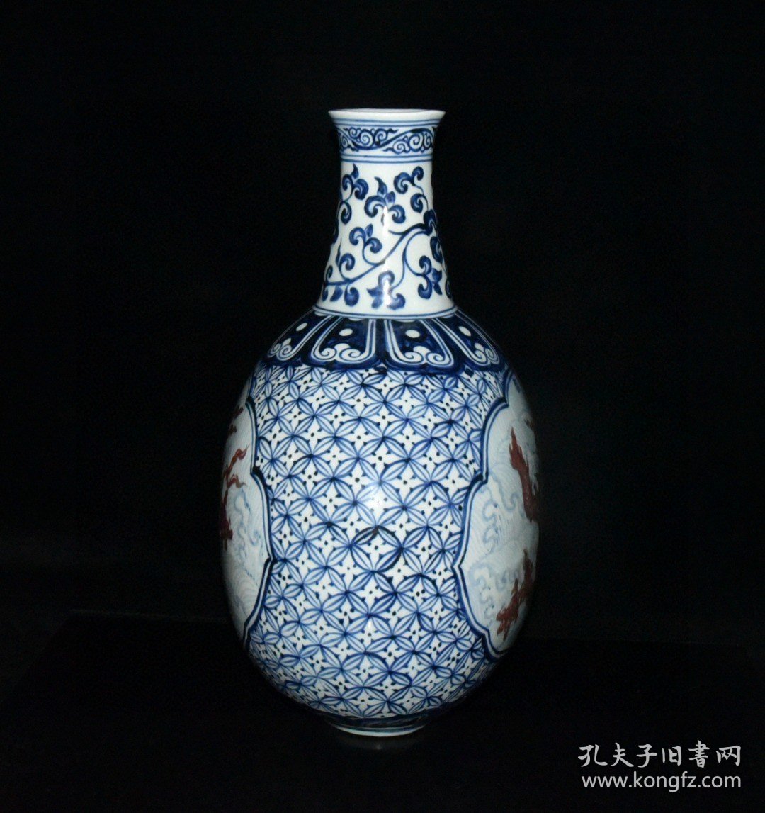 旧藏 明代永乐青花釉里红龙纹扁瓶一对【45×34×23cm】