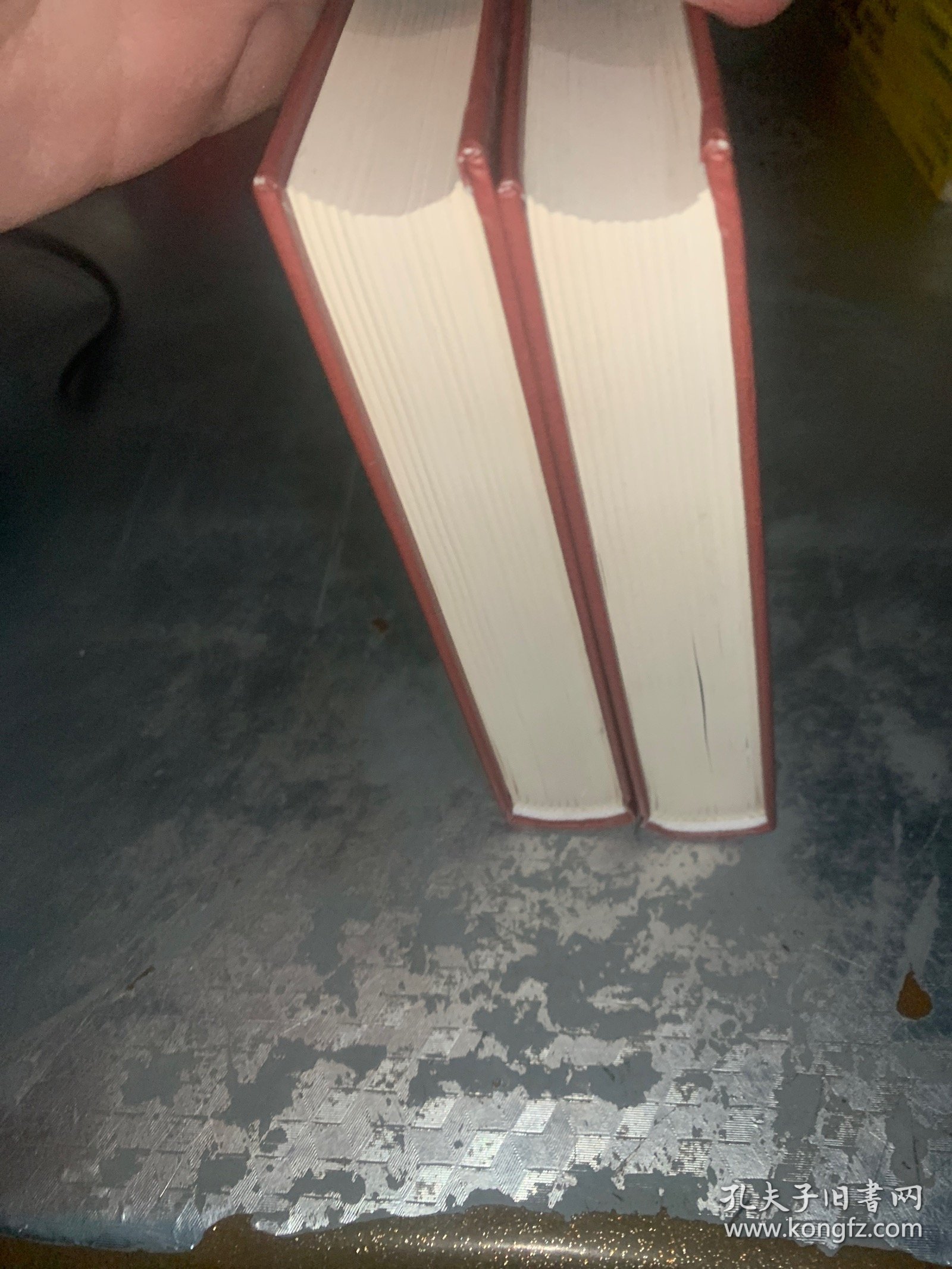 爱弥儿（上下册）（西方学术经典·精装版）