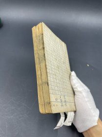 9619清鼓词小说经典 写刻本 《新编三国志鼓词》二厚册 每册五卷左右 每卷又分大概四卷 没有拆本
