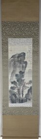 代友，日本江户时期南画名家钏云泉作品，小品山水图，绢本绫裱，老鉴定木箱，整体尺寸144*32.5。物流约一个月。