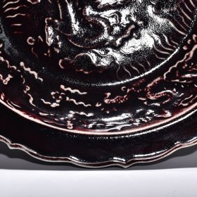 旧藏 元祭红釉雕刻云龙纹菱口折沿盘 高5厘米 宽34厘米